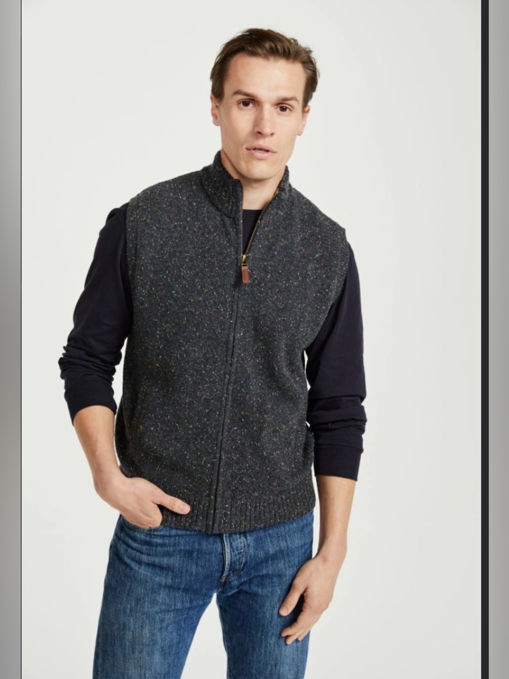 $145 NWT Aran Woolen Mills Rossport Mens Aran Nepped Gilet Wool Zip Vest Large